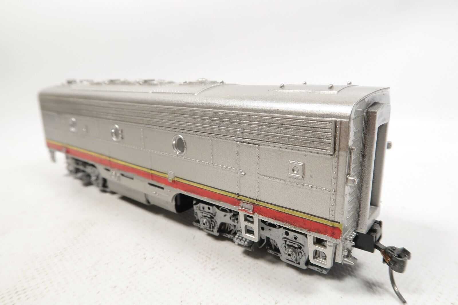 MiniClubMarklin - Locomotiva diesel Santa Fé 8 motrizes Corrente Cont.