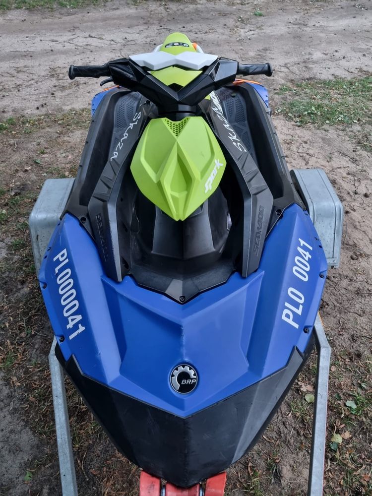 Skuter wodny Seadoo Spark 2up 90km sea doo