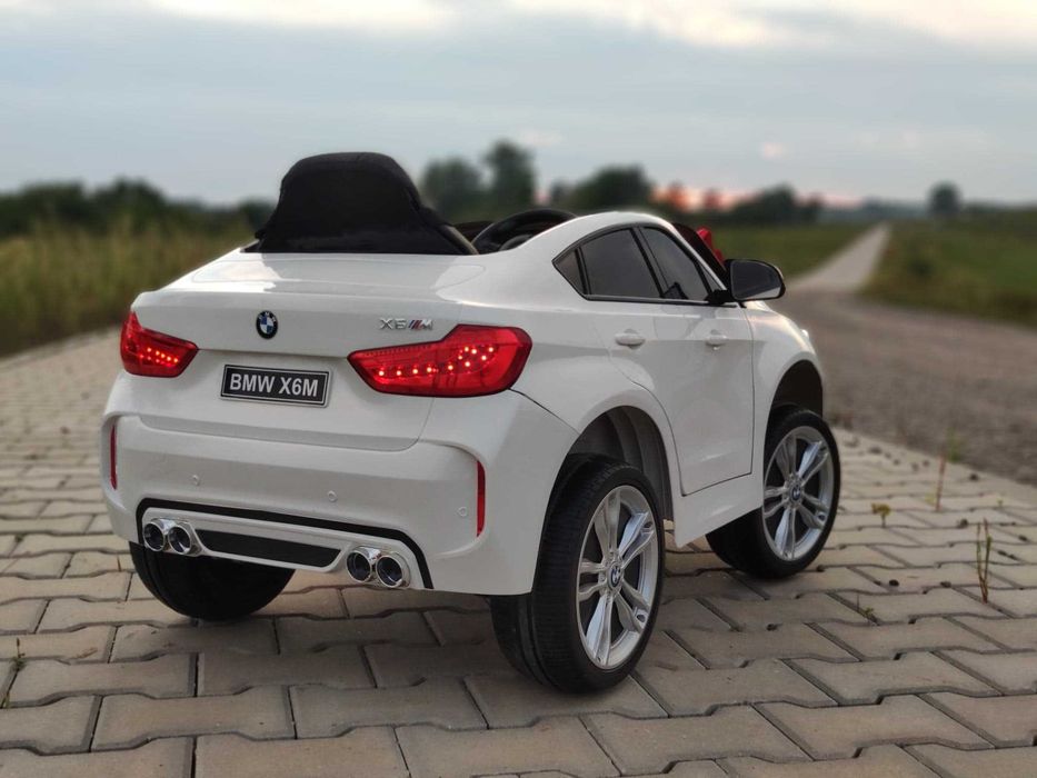 BMW X6M samochodzik na akumulator dla dzieci