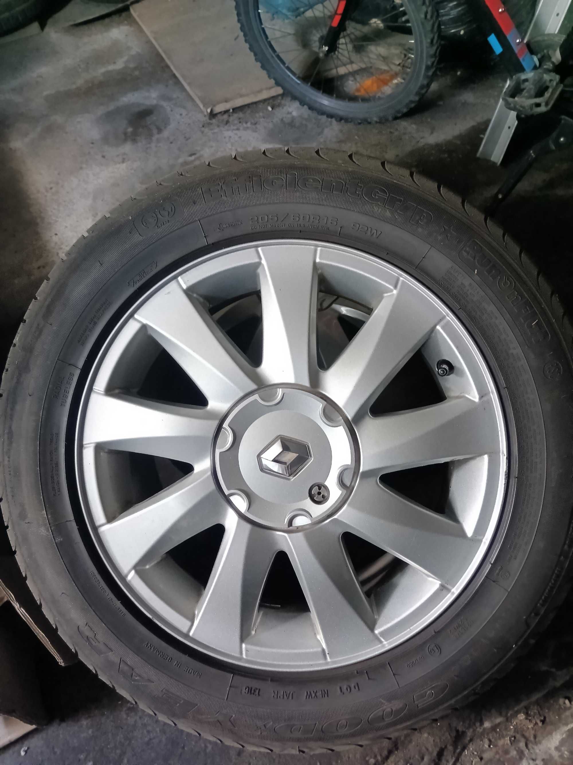 koła renault scenic megane clio modus 16-stki 4x100 otwór 60.1mm.