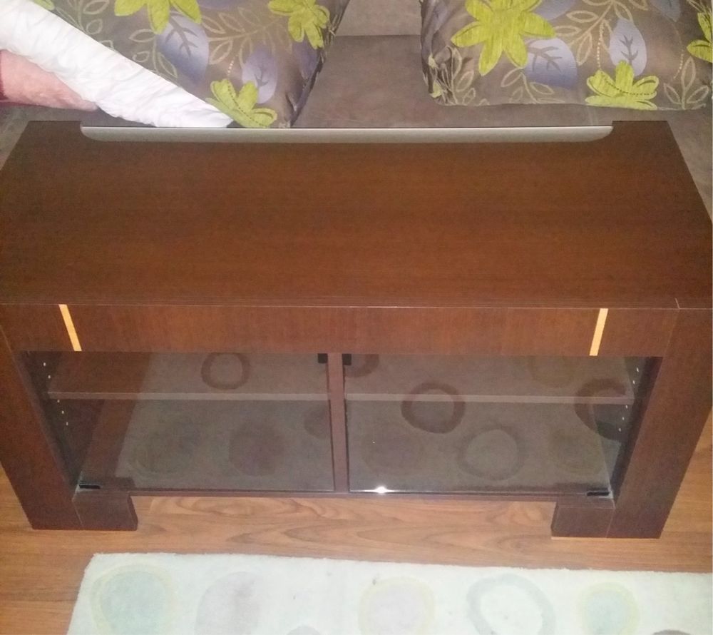 Sprzedam stolik pod TV / komodę