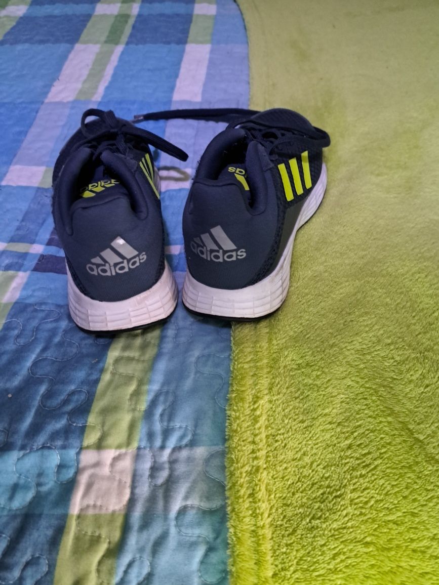 Ténis Adidas azuis