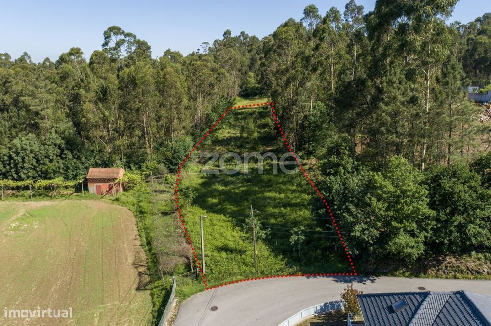 Terreno urbanizável em Caldas de São Jorge - Santa Maria da Feira