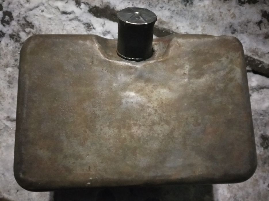 Бак паливний. Бензобак Газ, Зіл та ін.