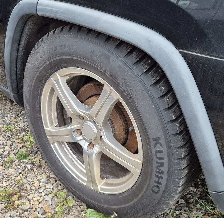 Koła zimowe Jeep 5x127 265/60r18 Kumho