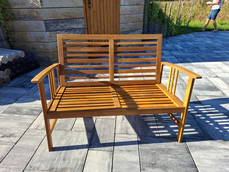 Ławka ogrodowa z oparciem