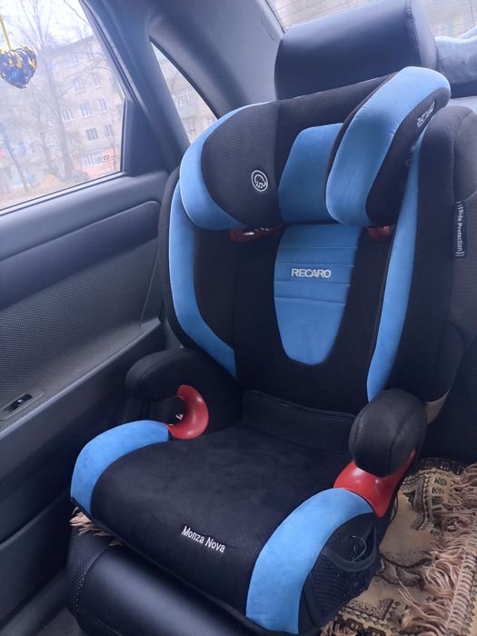 Продам автокресло Recaro Monza Nova