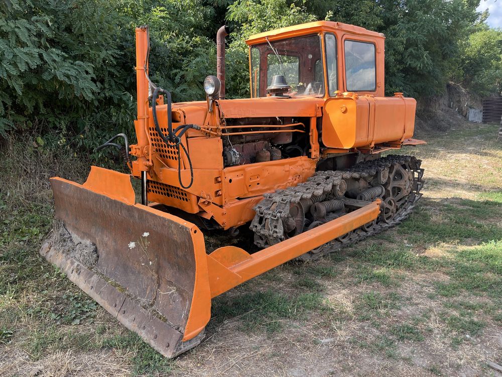 ДТ-75 бульдозер