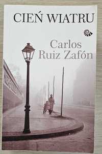 Cień wiatru - Carlos Ruiz Zafón - wydanie kieszonkowe