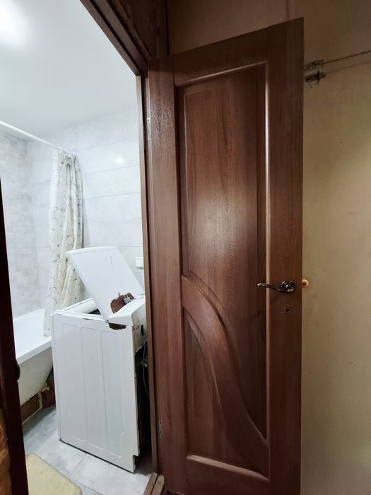 Продам 2-х ком. квартиру  2/9 ул. Героев 55 Бригады