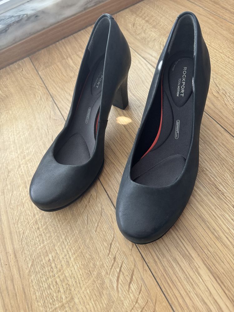Vendo sapatos Rockport mulher (38)