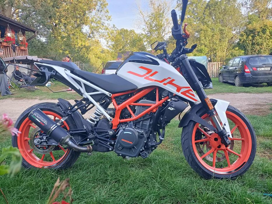 KTM Duke 390/125