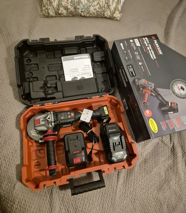 Nowa akumulatorowa szlifierka kątowa Parkside Performance 20v F6