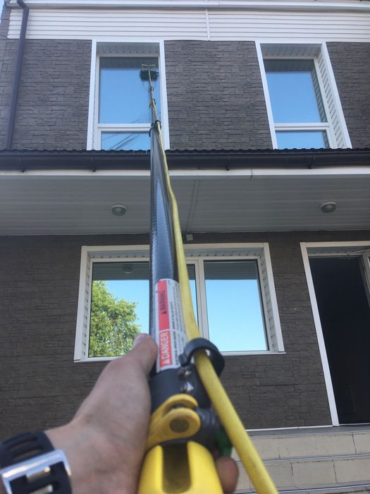 Миття вікон Мийка вікон