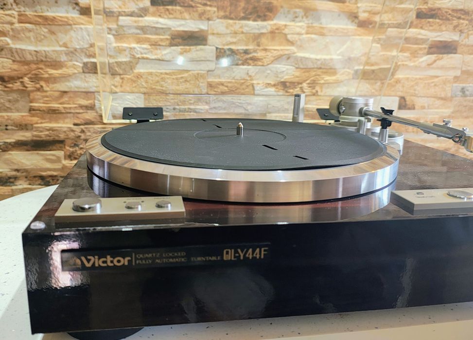 Gramofon Victor ql-y44