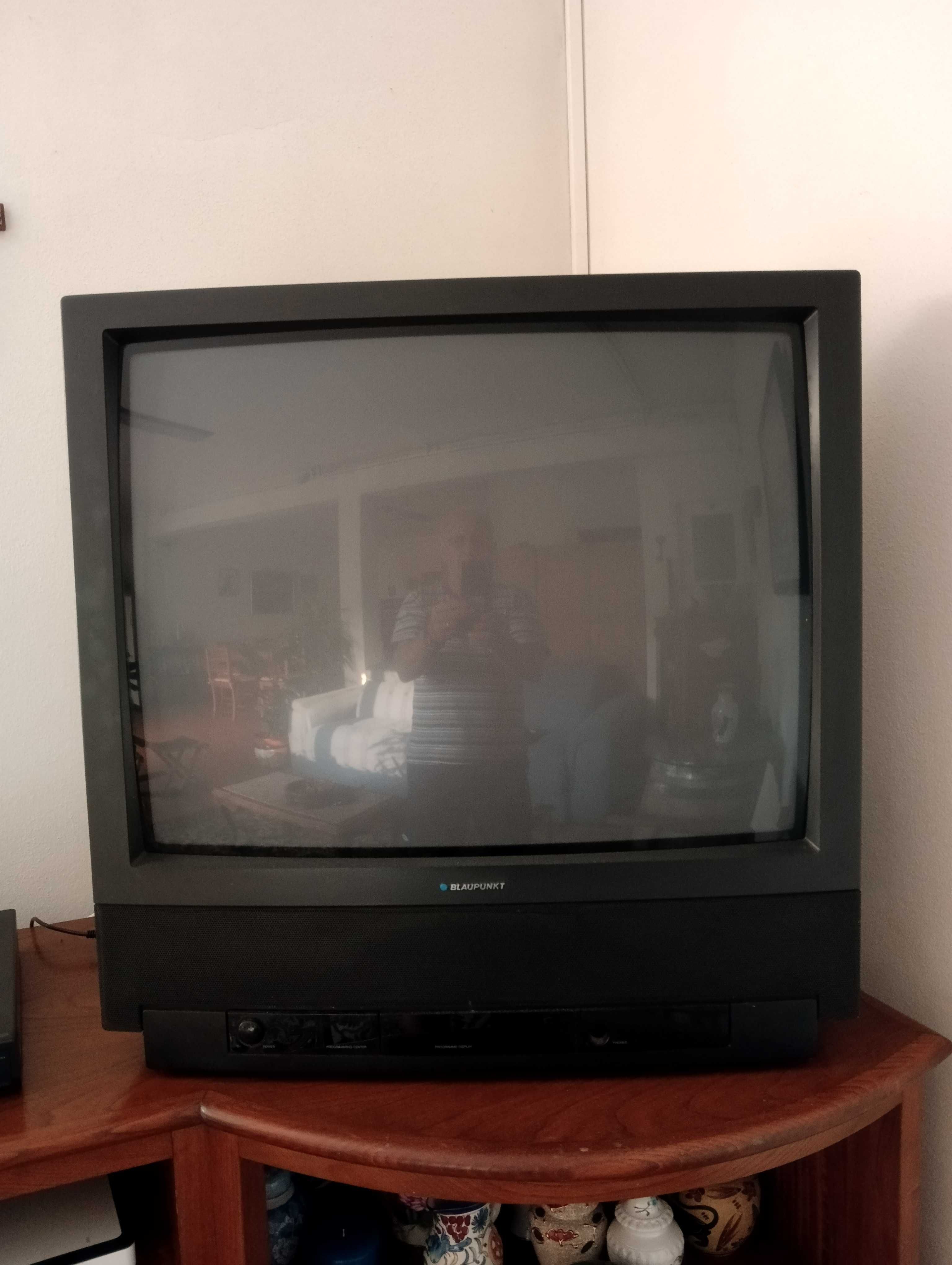 Televisor marca Blaupunkt