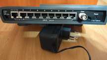 Hub 8-portowy RJ45 i 1BNC