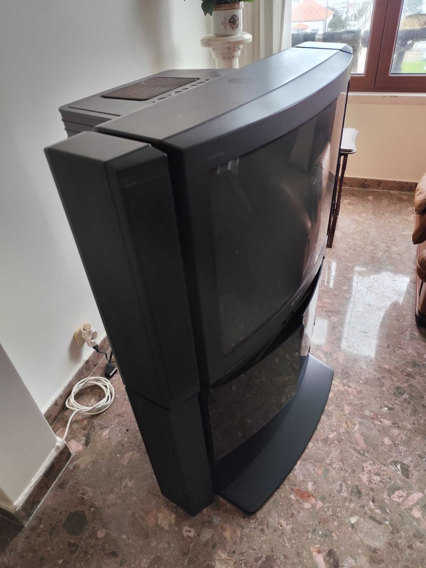 TV Sony Black Trinitron