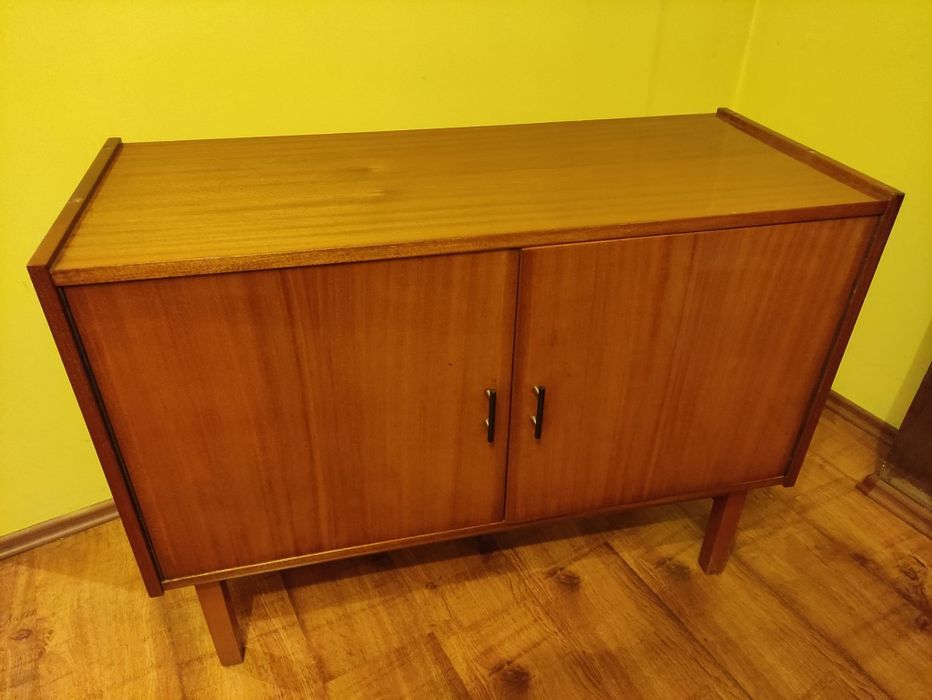 Meble ODRA PRL komplet, wysoki połysk, komody, pomocnik, super stan