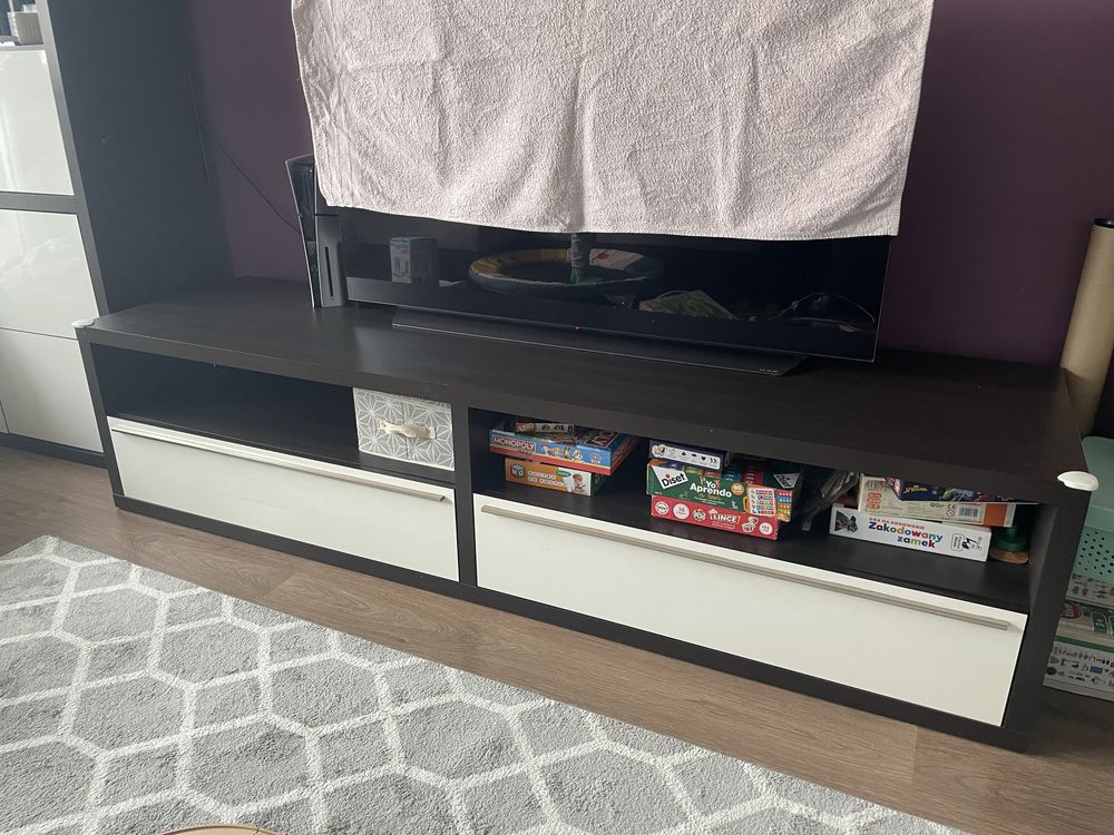 Meble do salonu szafka pod TV półki tylko do końca LIPCA