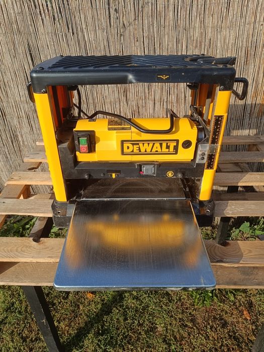 Strug grubościówka DeWalt dw733