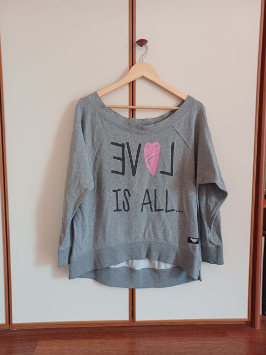 Bluza z napisem r. L