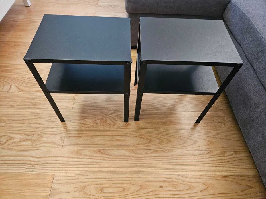 Mesa de cabeceira Preta IKEA KNARREVIK