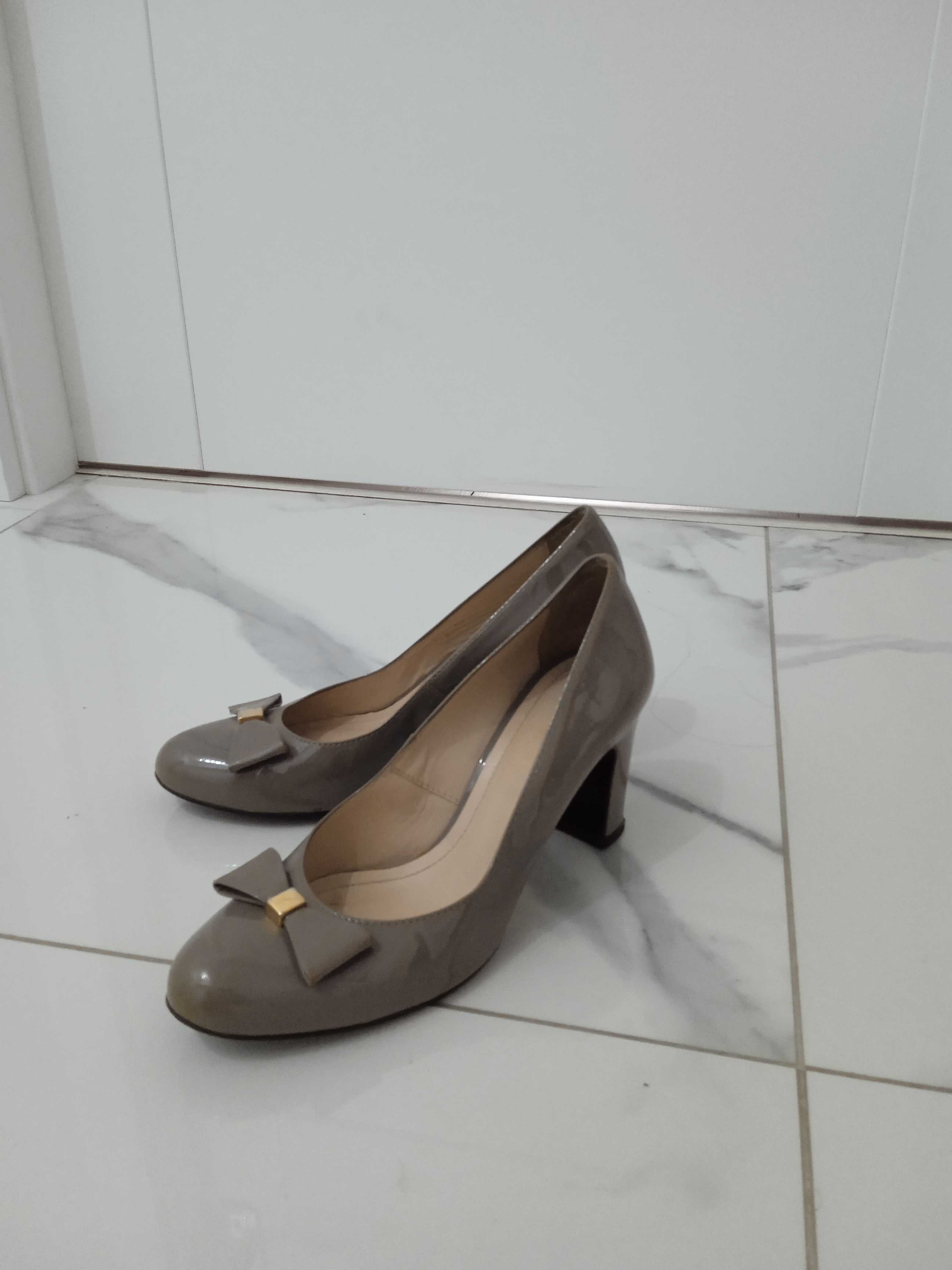sprzedam buty Euro moda