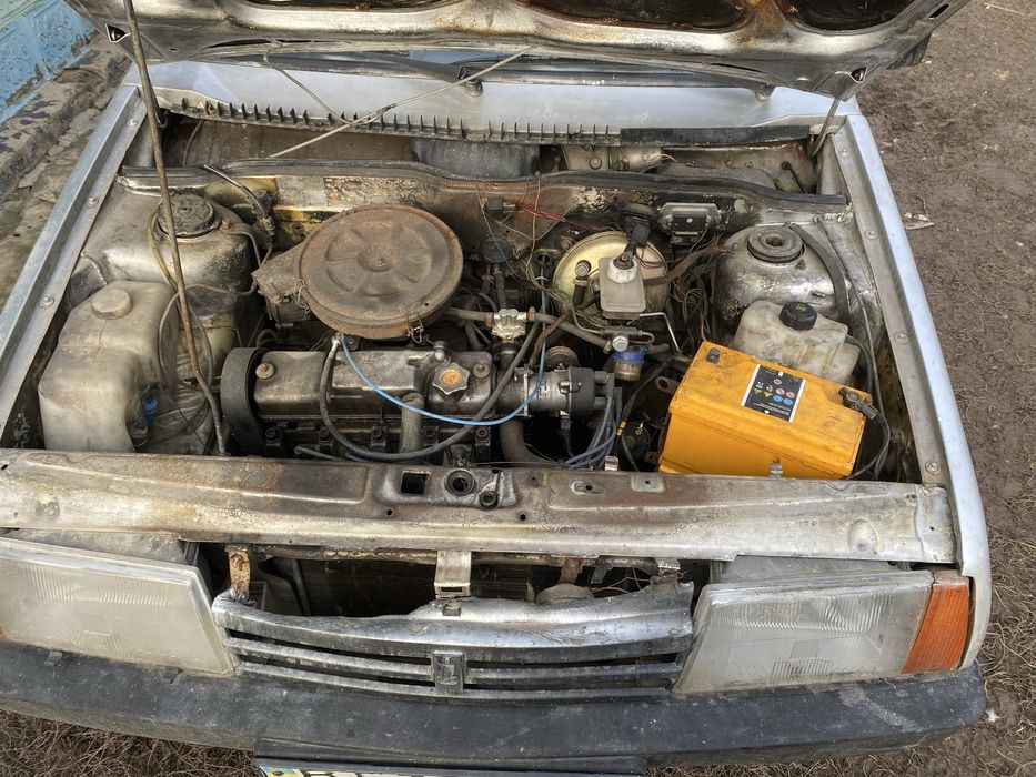 Продам ваз 2109.