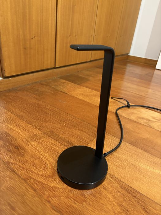 Razer Base Station V2 Chroma como novo