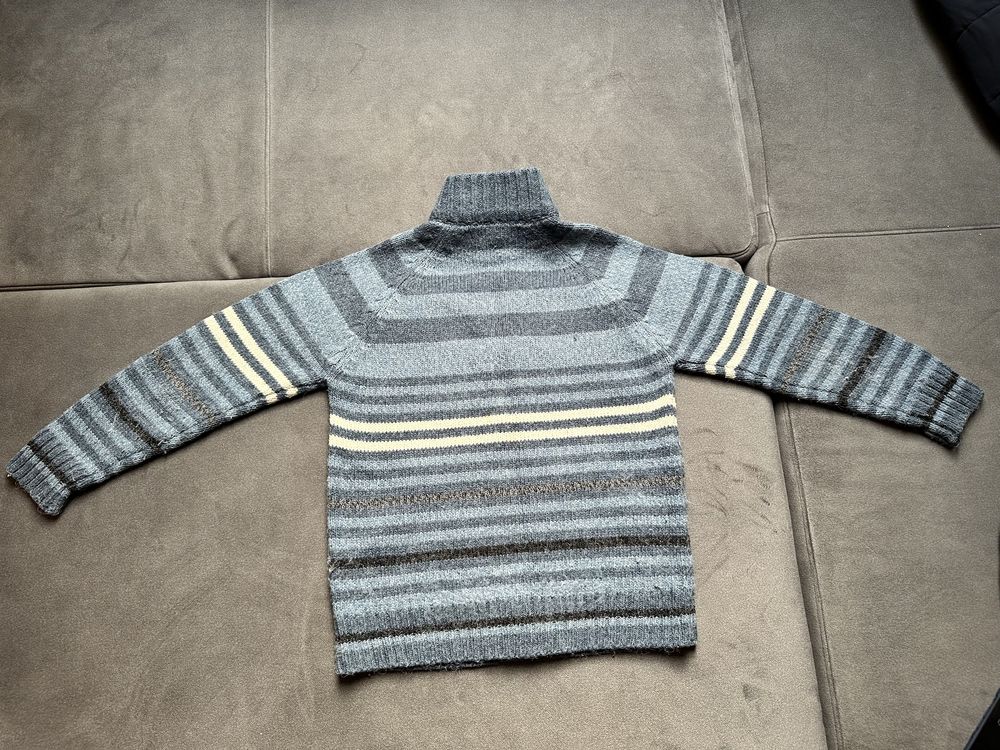 Ocieplany sweter / bluza na zamek