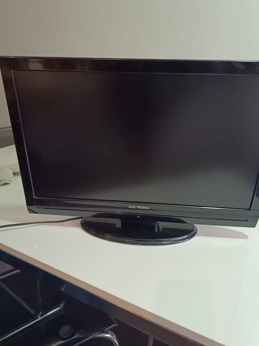 Televisão 24 polegadas