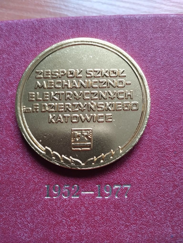 Medal szkoła Katowice