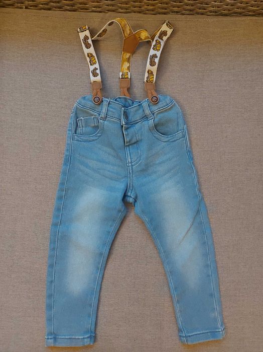 Spodnie niemowlęce jeansy z szelkami rozmiar 86