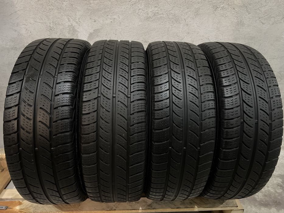 205/65/16C Continental Zimowe