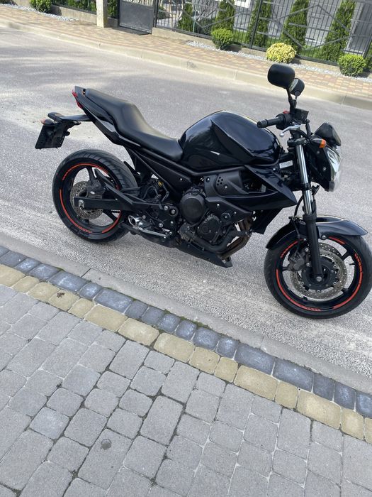 Мотоцикл Yamaha xj6 2010