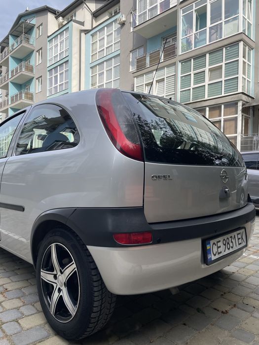 Opel Corsa C 2002 рік