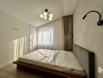 Укомплектована 2 кім квартира, центр