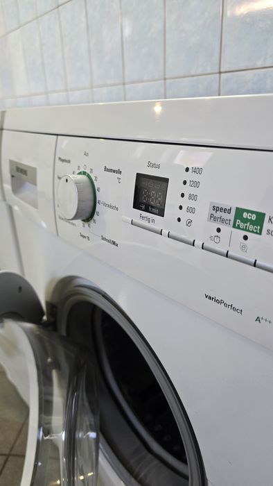 Пральна машина Siemens iQ300 varioPerfect та інші моделі