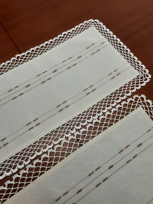 Jogo de panos de quarto  em tecido e croché acabado de fazer