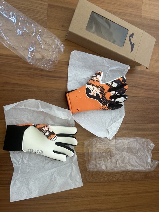 Luvas de guarda-redes NOVAS