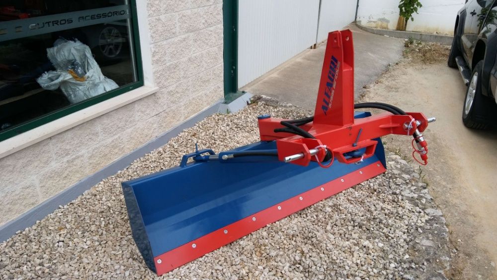 Pá-Niveladoras Traseiras (Mecânicas/Hidráulicas) ALFAGRI 1,50 a 2,50m