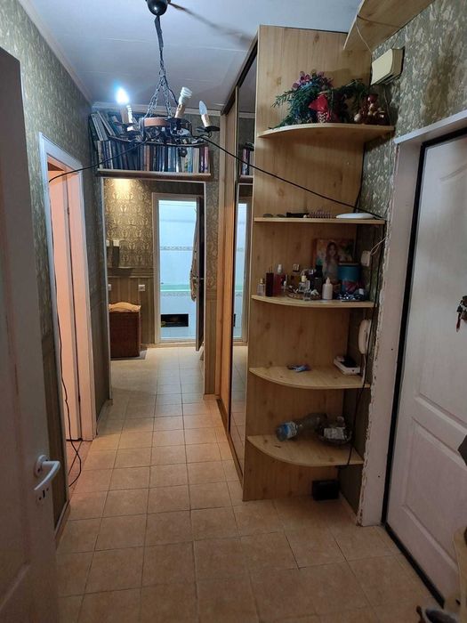 Сдам 2-х.комн.кв-ру, Харьковский м-в , Харьковское шоссе 158 :