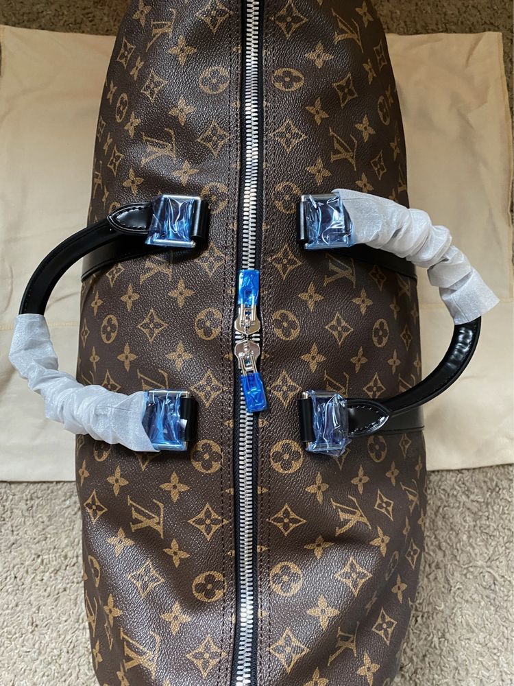 Дорожная сумка Louis Vuitton Keepall 55см