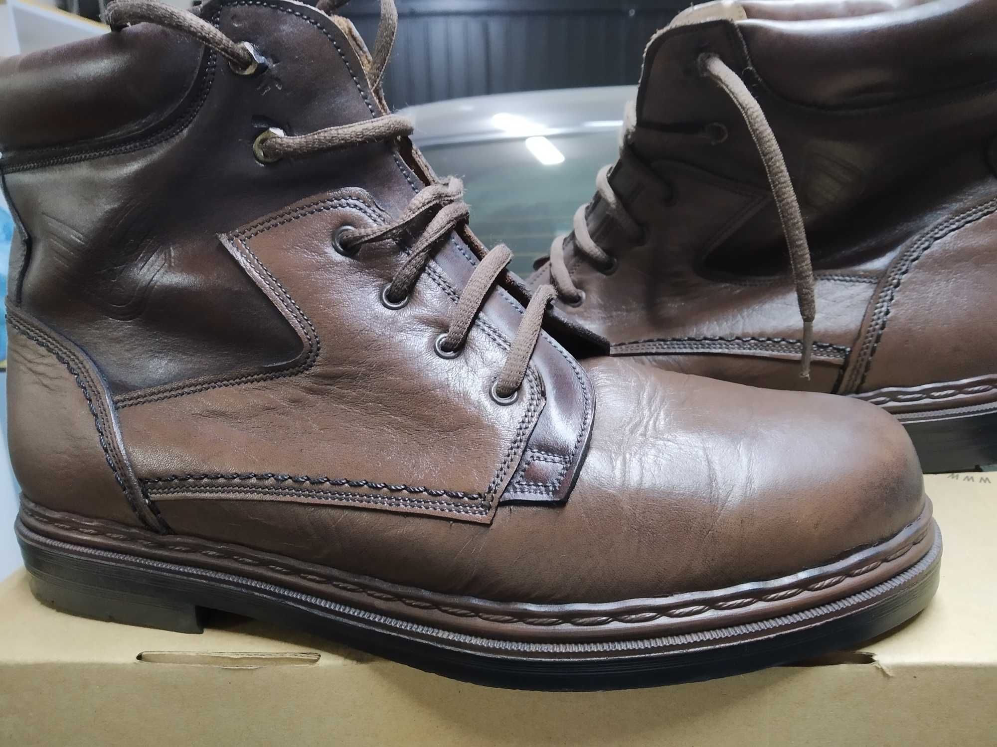 Botas novas em pele, 42 baixa de preço
