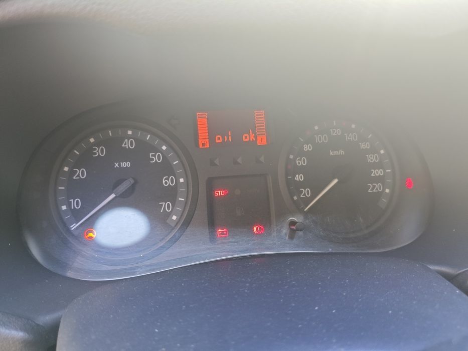 Renault Clio 2 comercial 2004