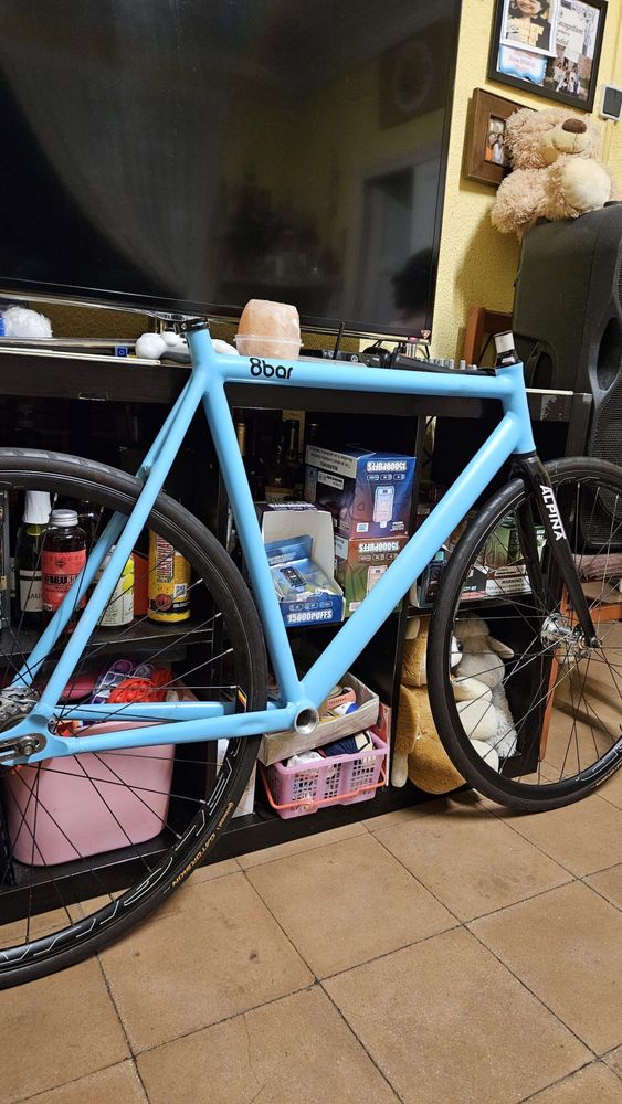 Quadro 8bar KRZBRG v2