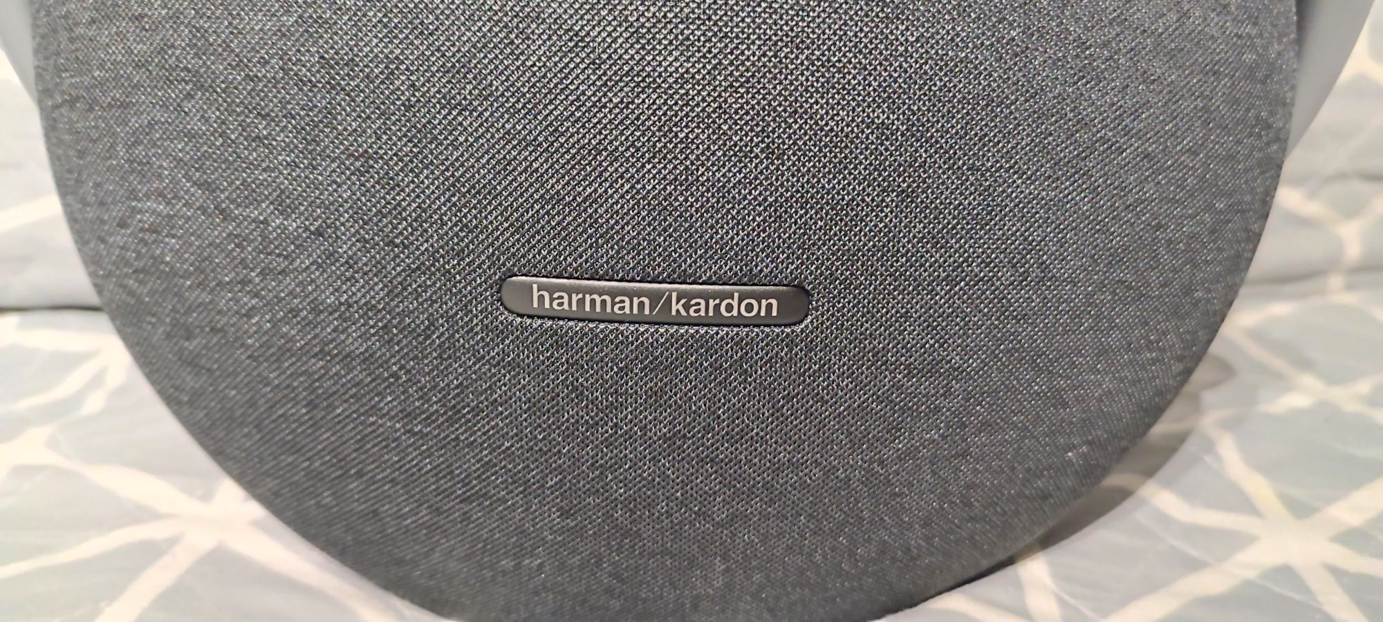 Coluna Harmon kardon Onix 7.Som poderoso e de qualidade