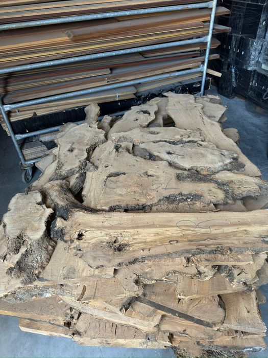 Madeira de Oliveira serrada em várias medidas