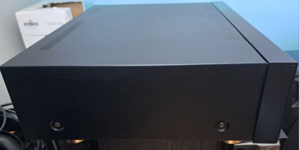 Onkyo integra TA 2750